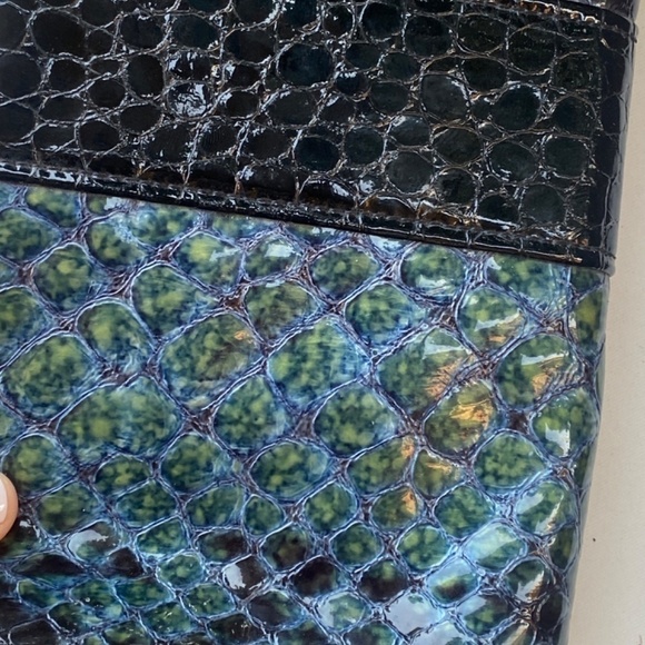STUNNING authentic LAUDI VIDNI reptile pattern clutch bag - Picture 4 of 9